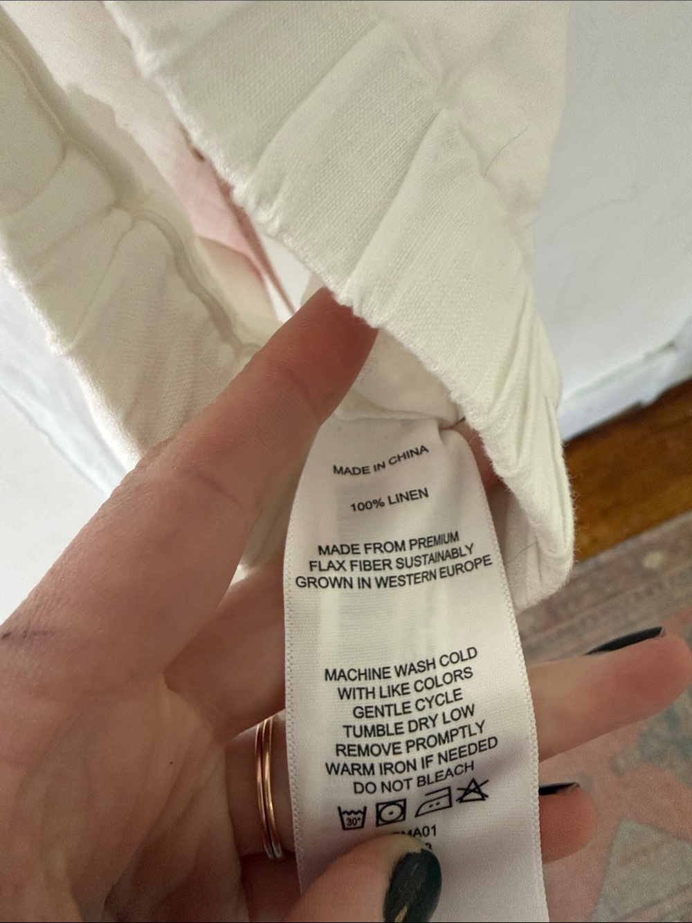 Quince White Elastic Waist Linen Pants - Picture 5 of 5